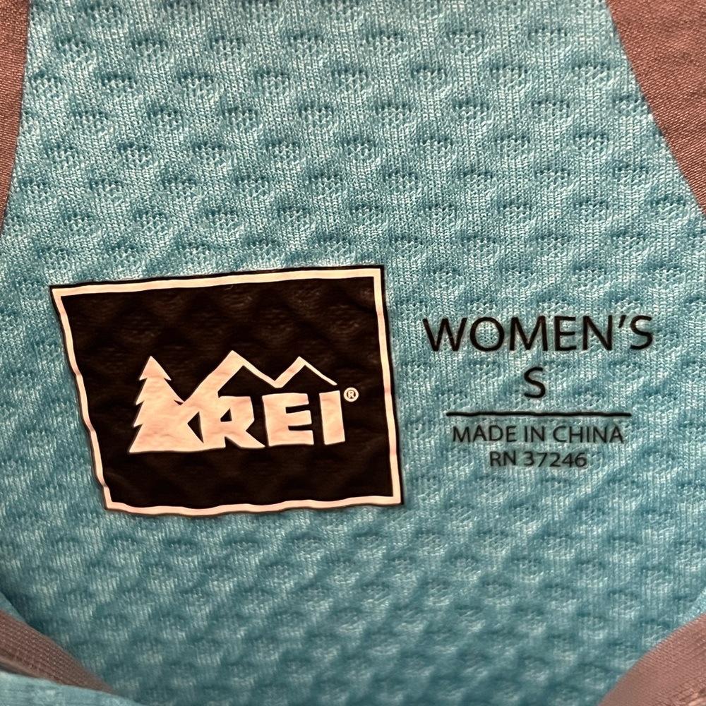 REI Zipper Winter Jacket Women size S - Picture 3 of 3